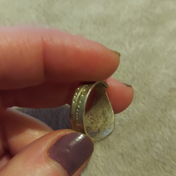 Adjustable Silver Tone Ring - Picture 8 of 10